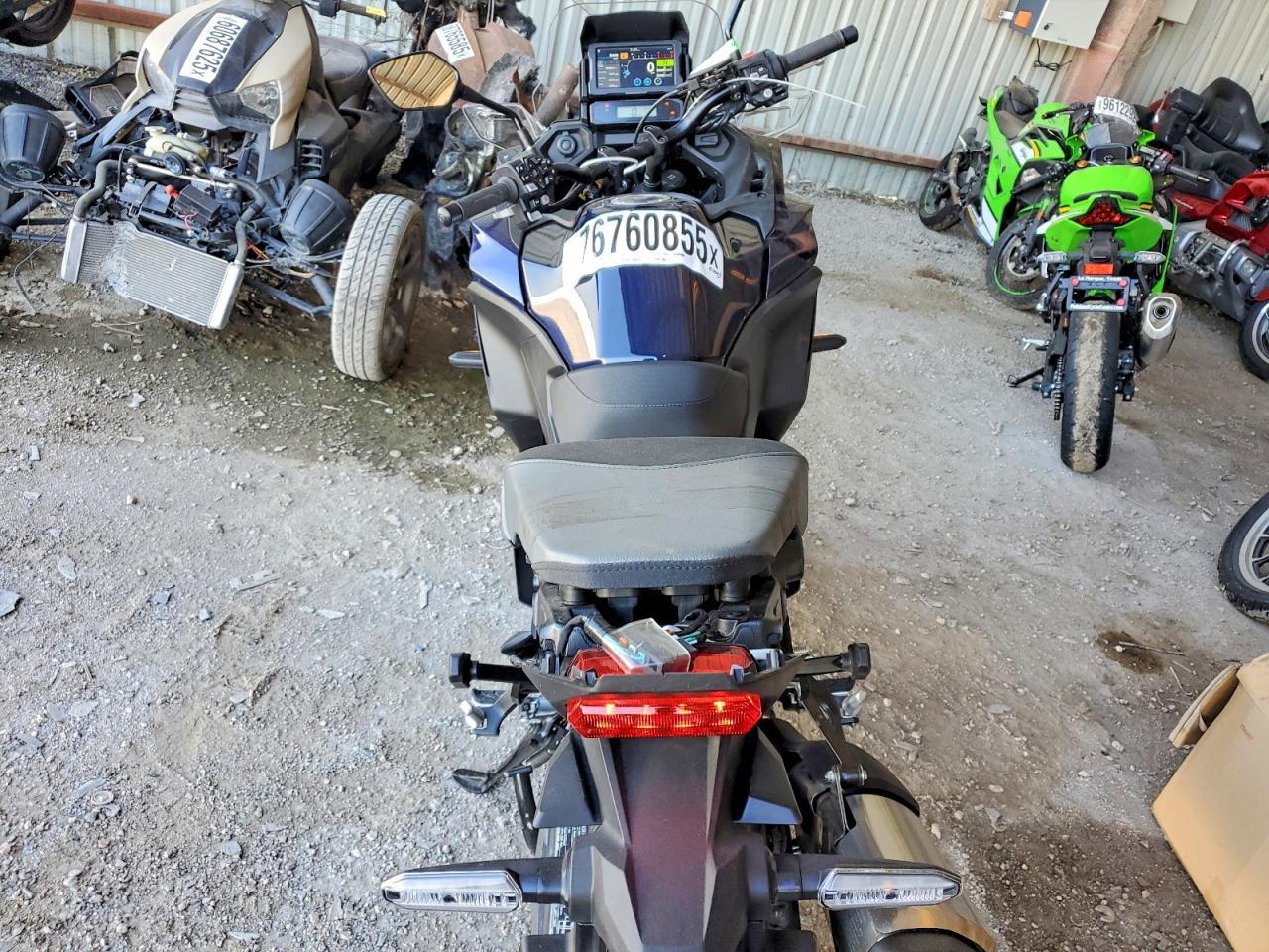 2025 Honda NT1100 D