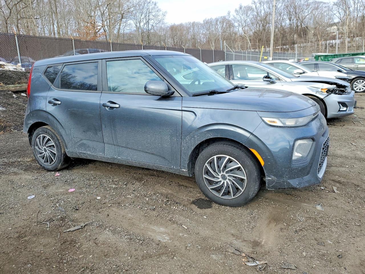 2020 KIA Soul lx