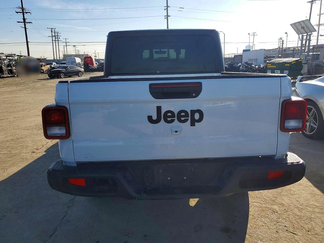 2023 Jeep Gladiator Sport