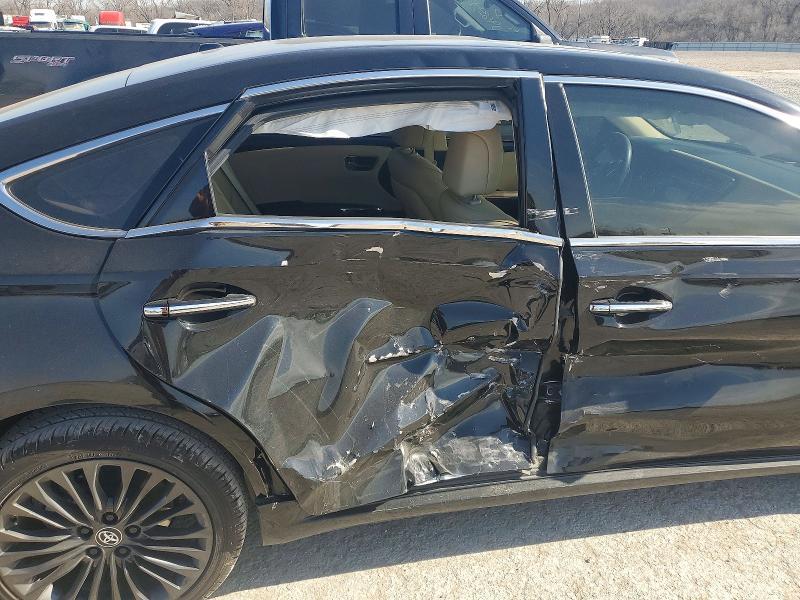 2016 Toyota Avalon xle