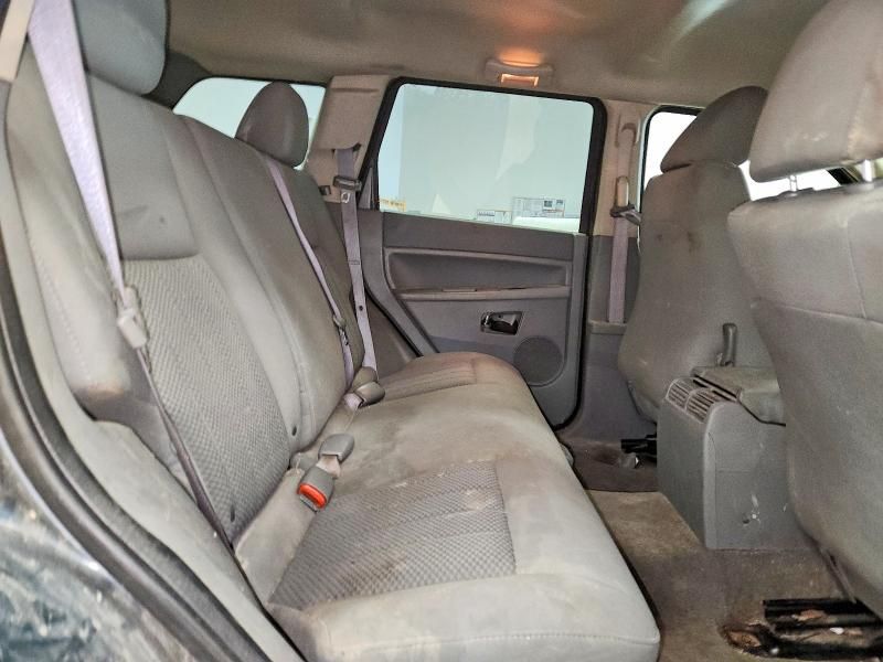 2006 Jeep Grand Cherokee Laredo