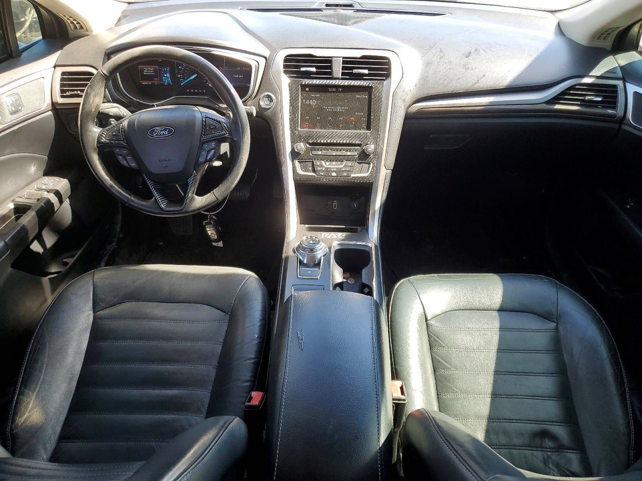 2018 Ford Fusion se