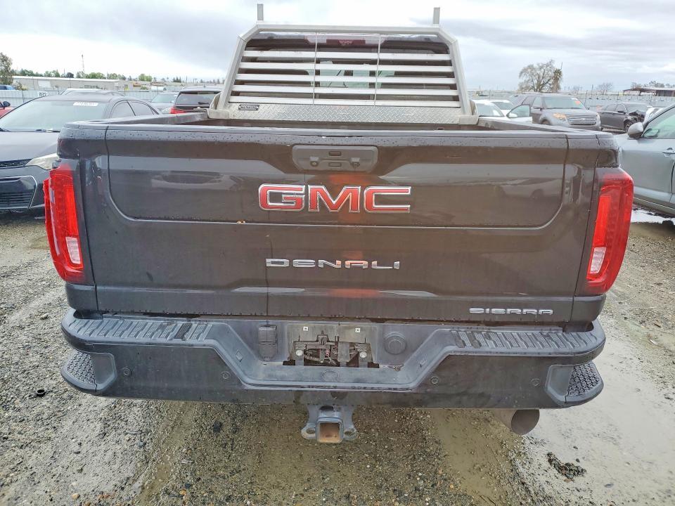 2021 GMC Sierra K2500 Denali