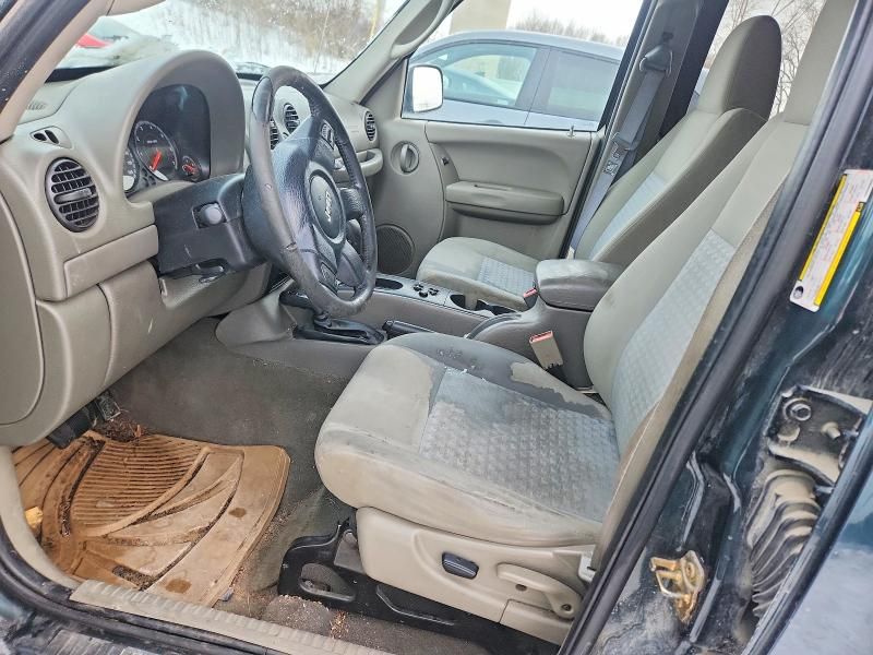 2005 Jeep Liberty Sport