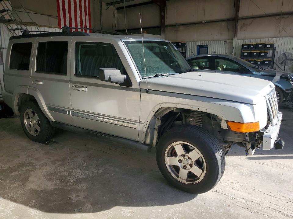 2010 Jeep Commander Sport