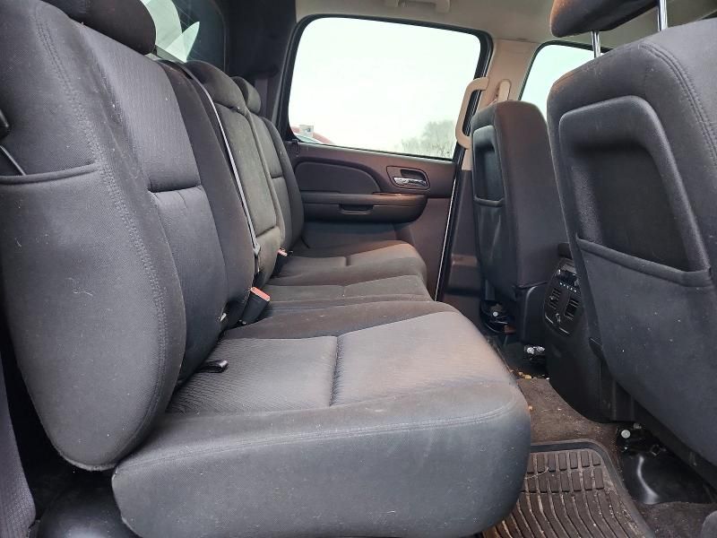 2011 Chevrolet Avalanche ls