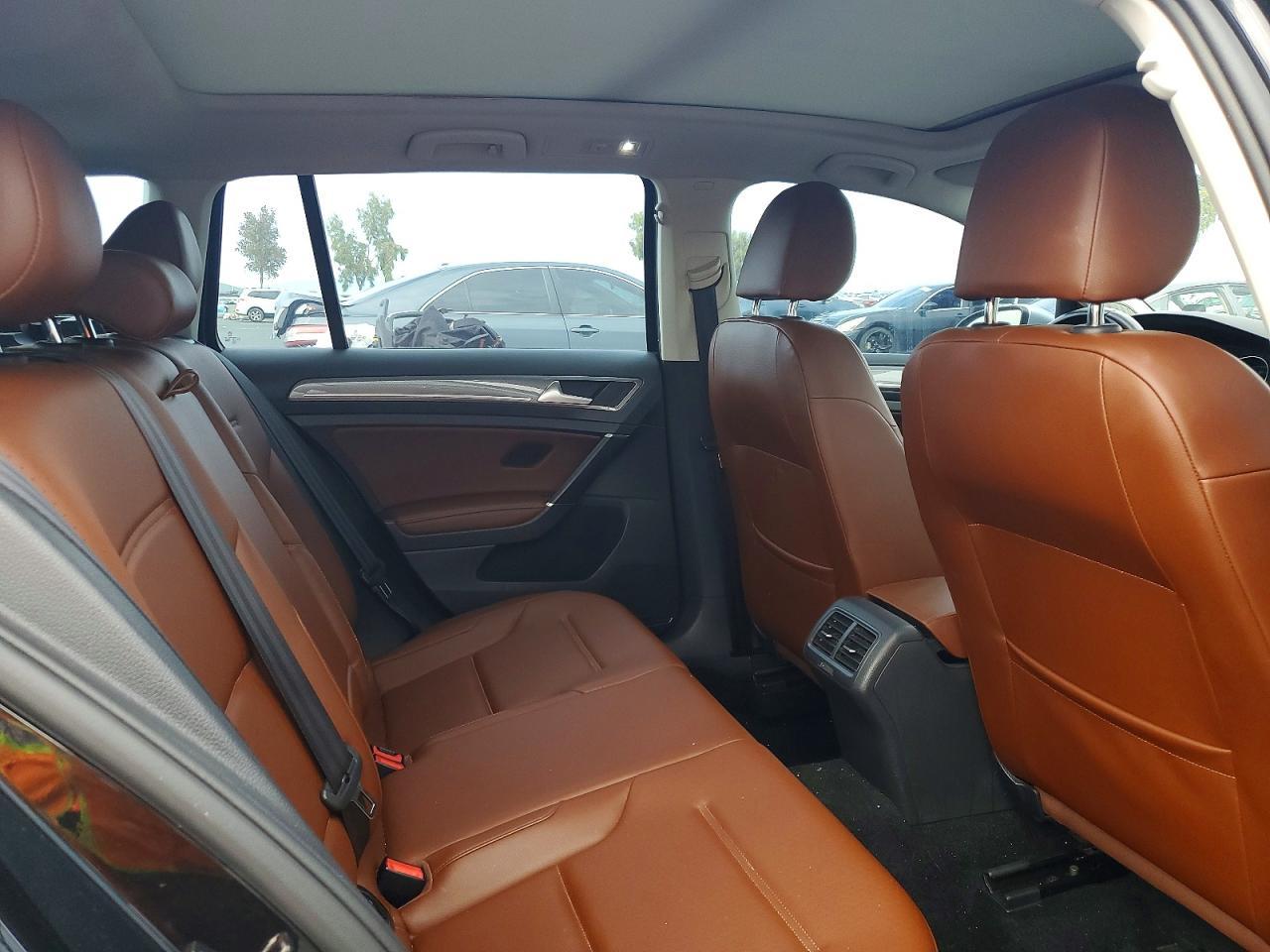 2017 Volkswagen Golf Alltrack s