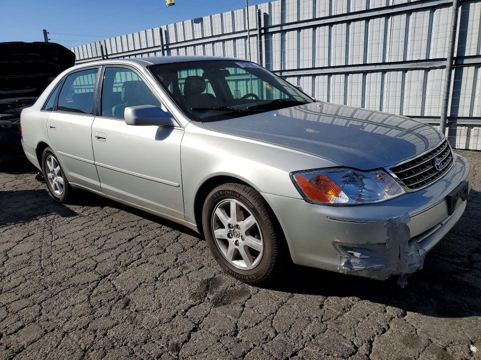 2003 Toyota Avalon xl