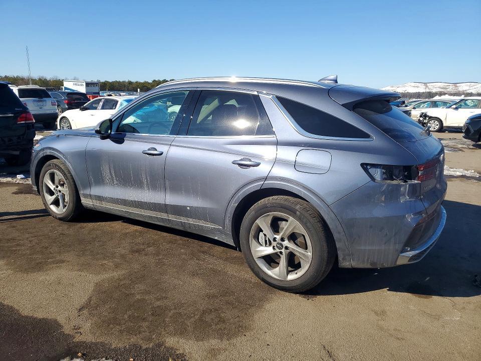 2026 Genesis Gv70 Base