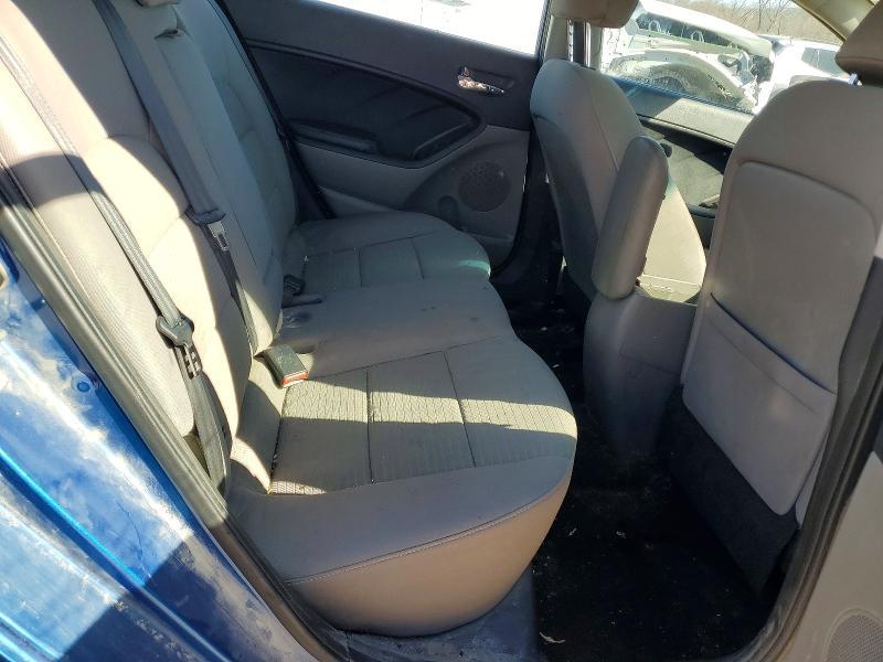 2015 KIA Forte lx