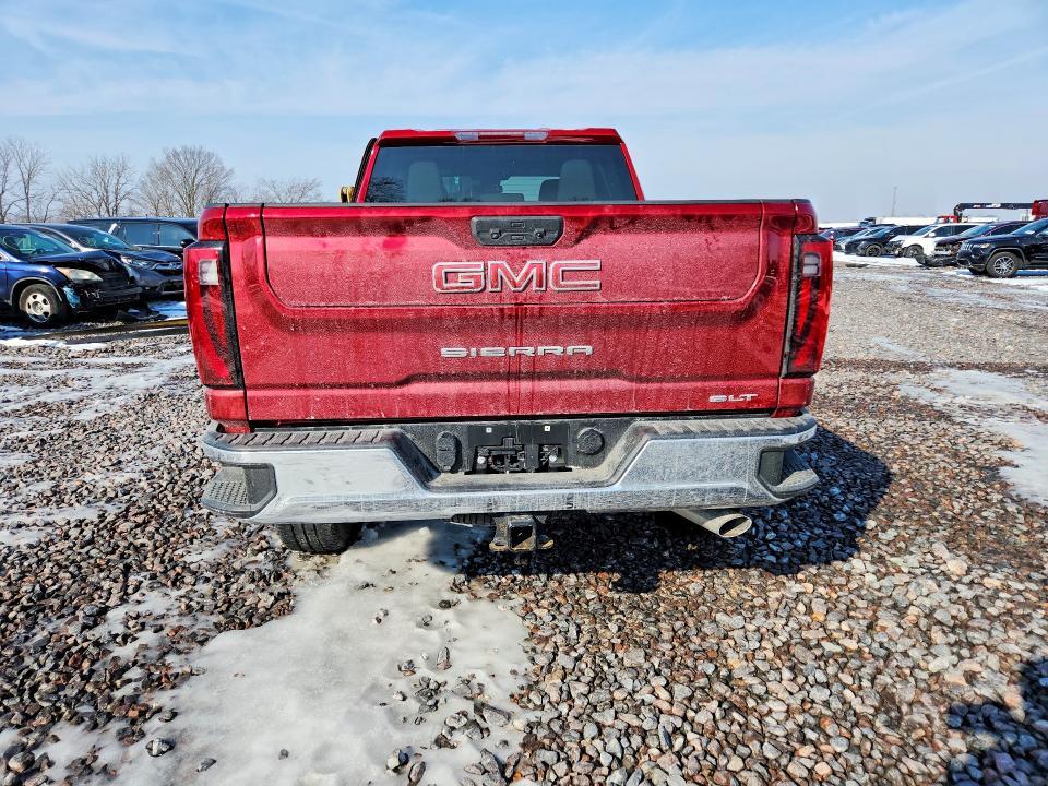 2024 GMC Sierra K2500 slt