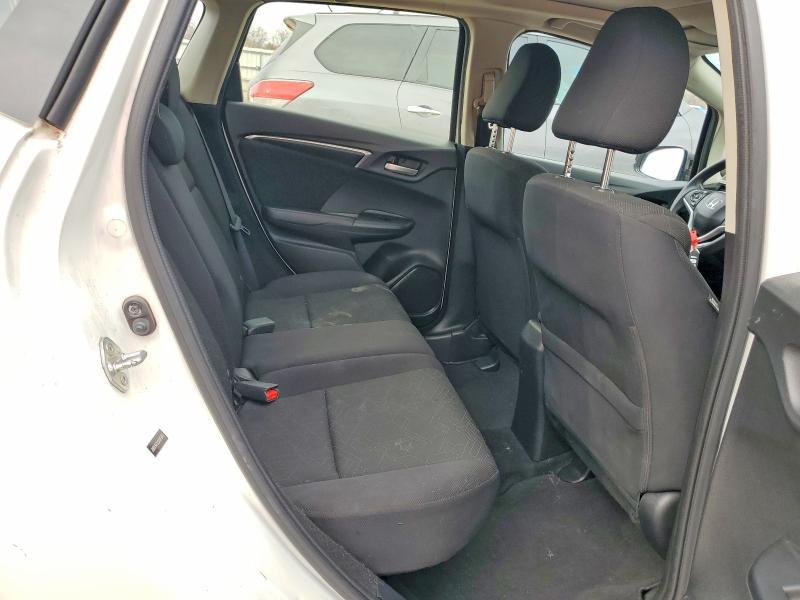 2016 Honda Fit ex