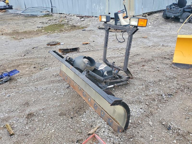 2010 Unknown 2010 Snow Plow