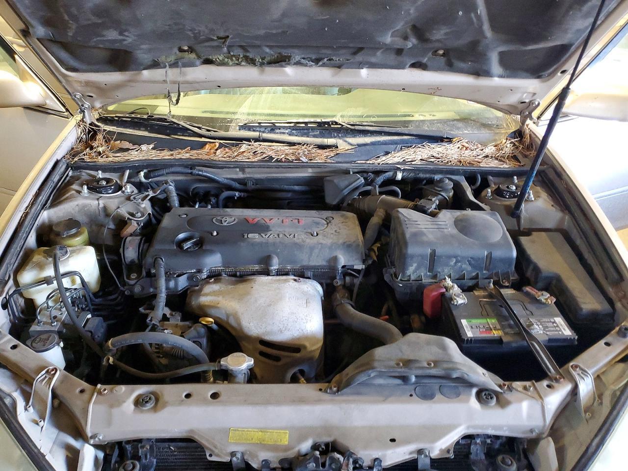 2003 Toyota Camry le