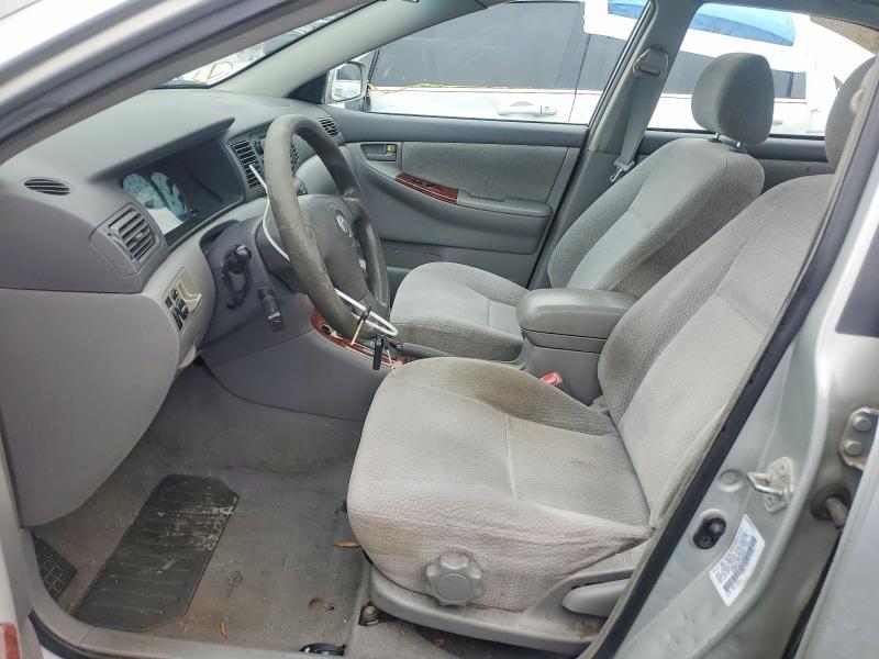 2004 Toyota Corolla le