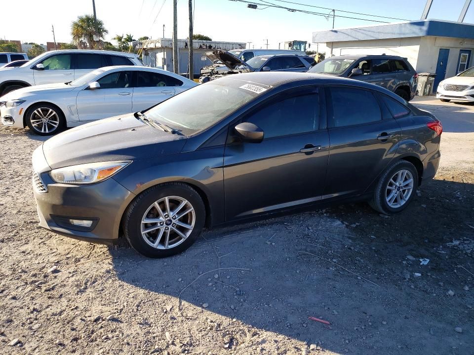 2018 Ford Focus se
