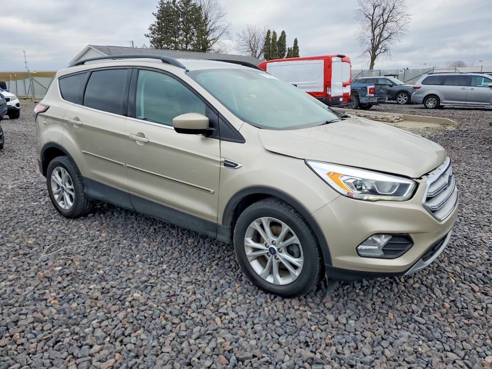 2018 Ford Escape sel