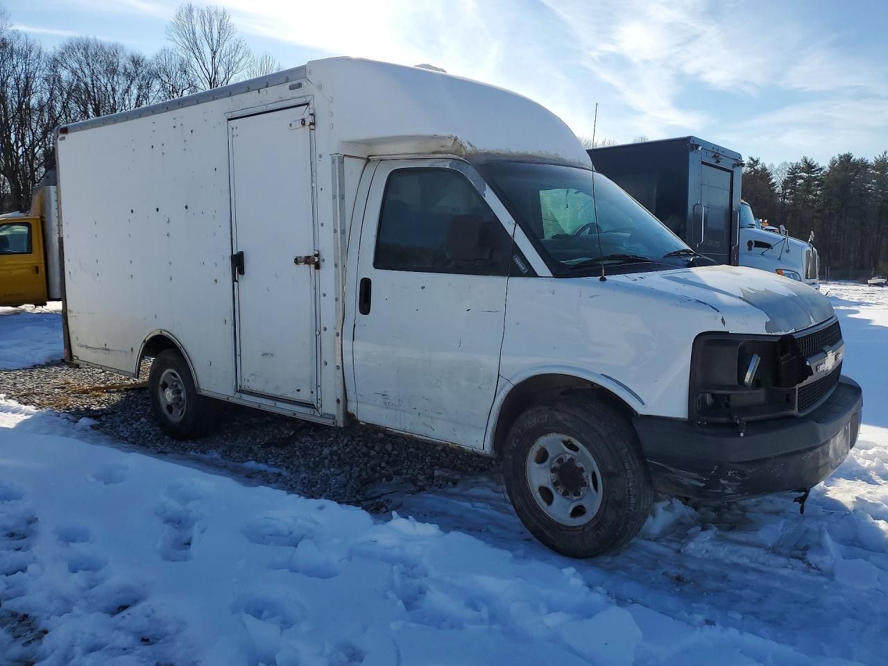 2003 Chevrolet Express Delivery Truck