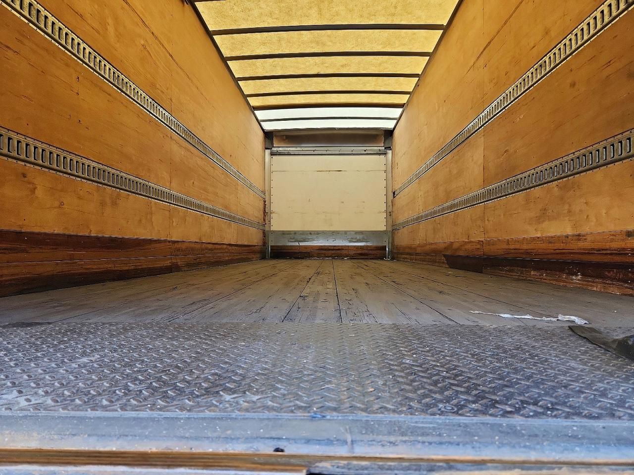 2020 Freightliner Business Class M2 BOX Truck