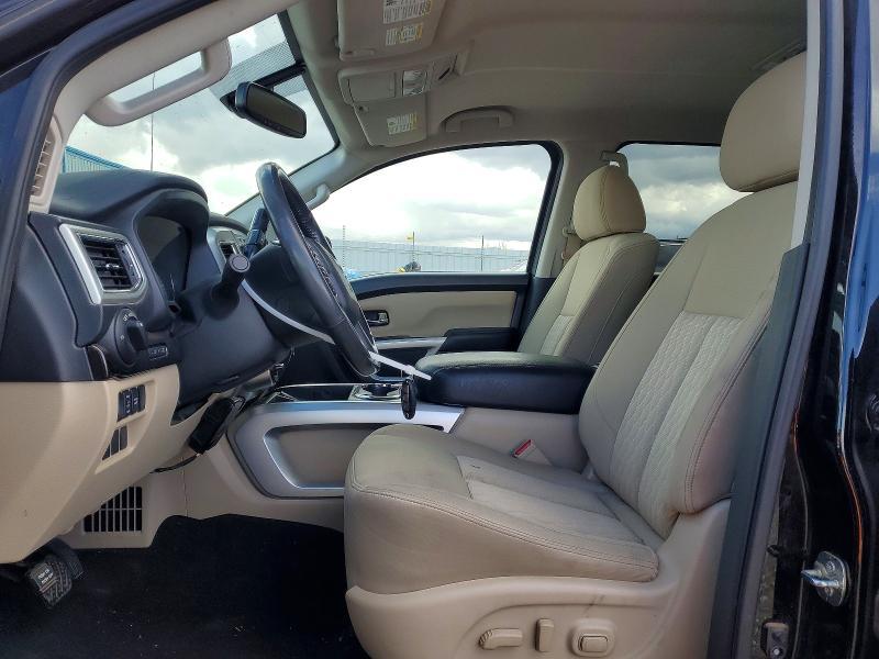 2018 Nissan Titan SV