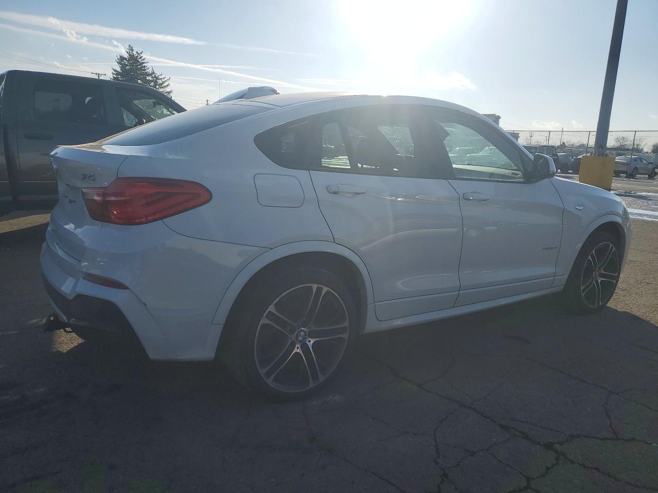 2016 BMW X4 Xdrive28i