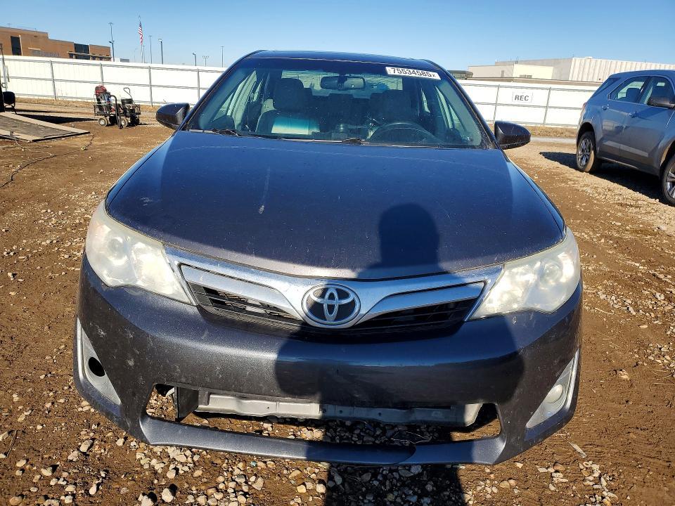 2013 Toyota Camry l