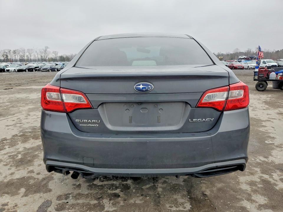 2018 Subaru Legacy 2.5i