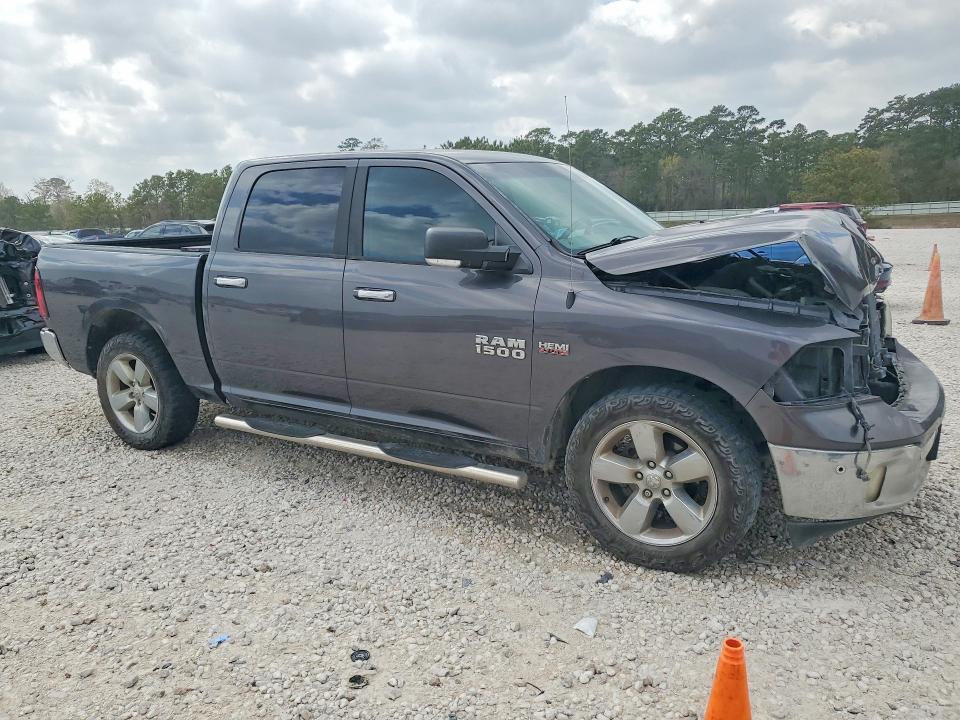 2016 Dodge Ram 1500 slt