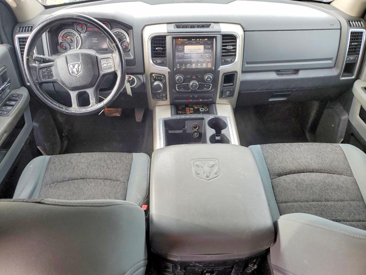 2014 Dodge Ram 1500 slt