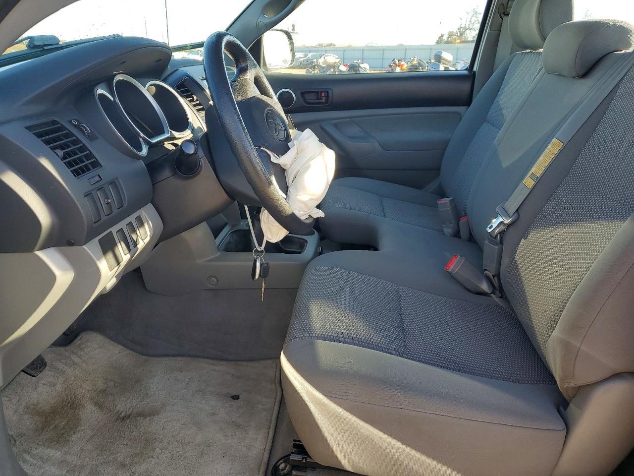 2006 Toyota Tacoma Base