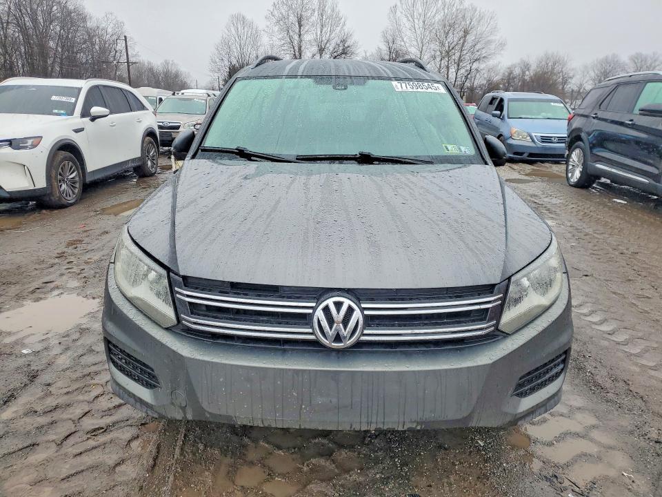 2016 Volkswagen Tiguan s
