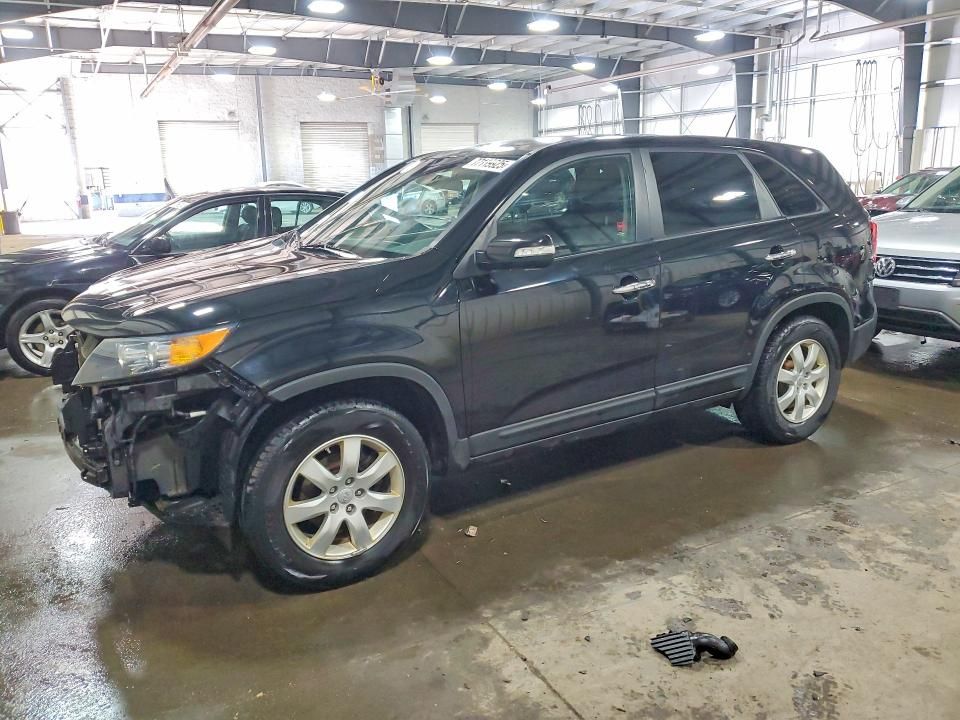 2013 KIA Sorento lx