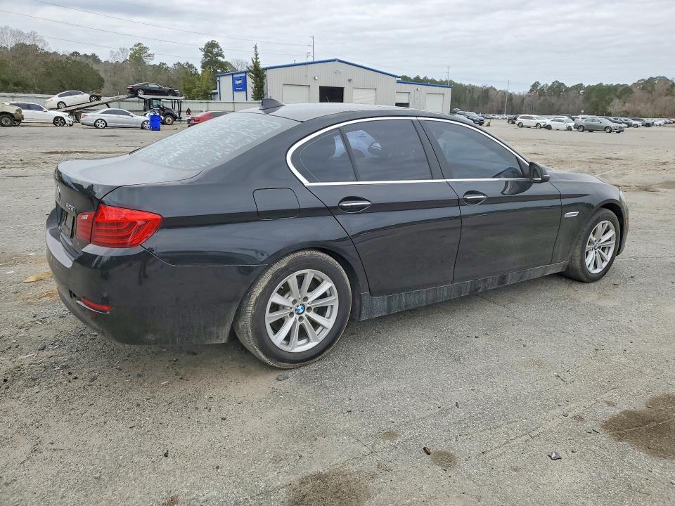 2015 BMW 528 i