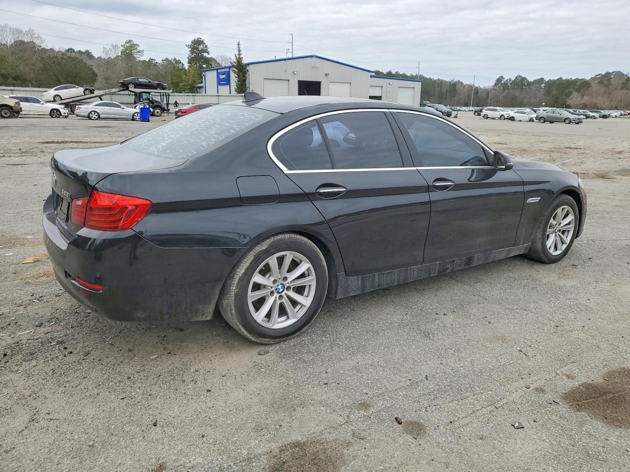 2015 BMW 528 i