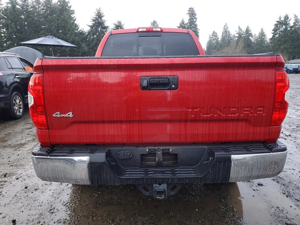 2016 Toyota Tundra Double cab sr