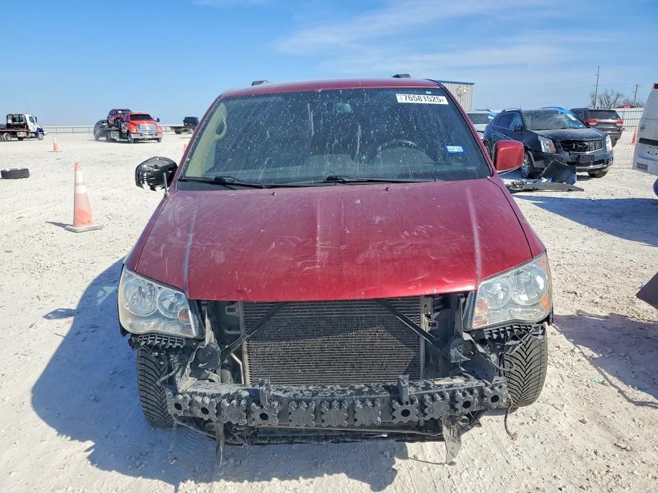 2012 Chrysler Town & Country Touring