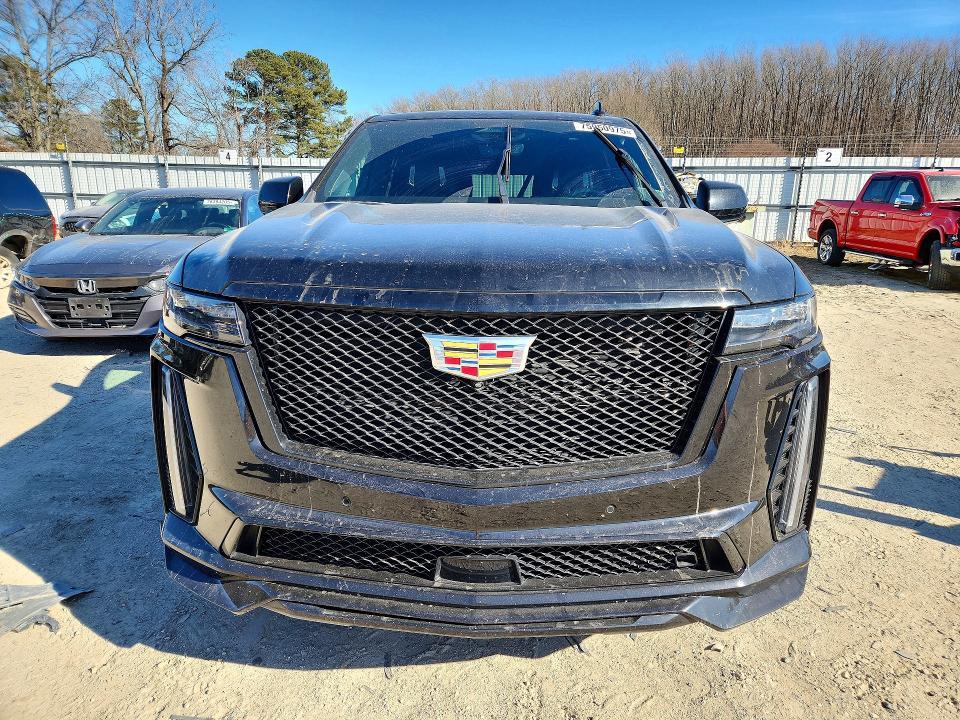 2023 Cadillac Escalade v Sport