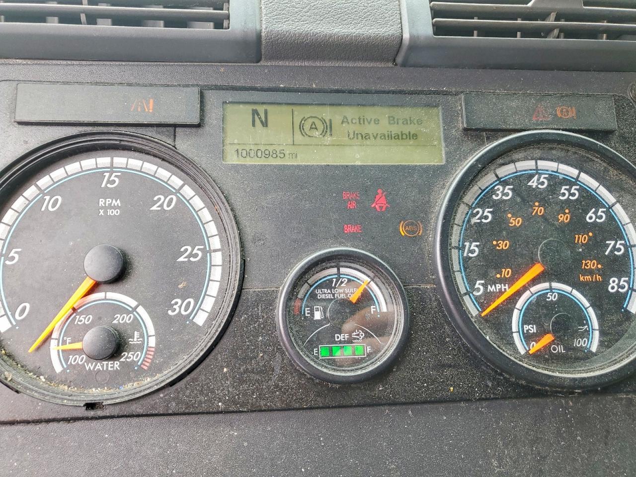 2016 Freightliner Cascadia 125 Semi Truck