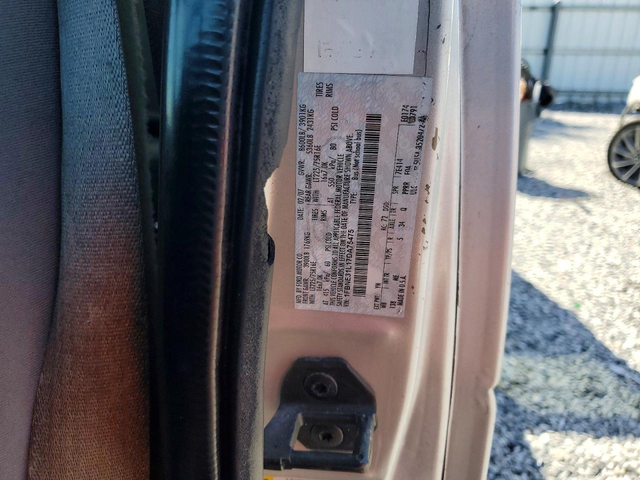 2007 Ford Econoline E350 Super Duty Wagon