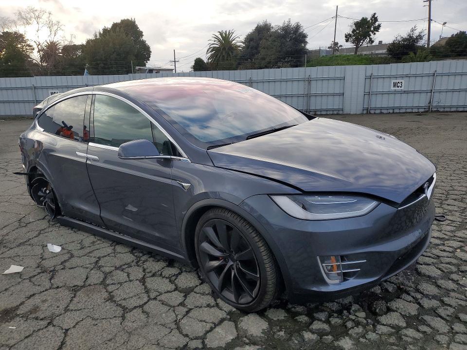2019 Tesla Model x