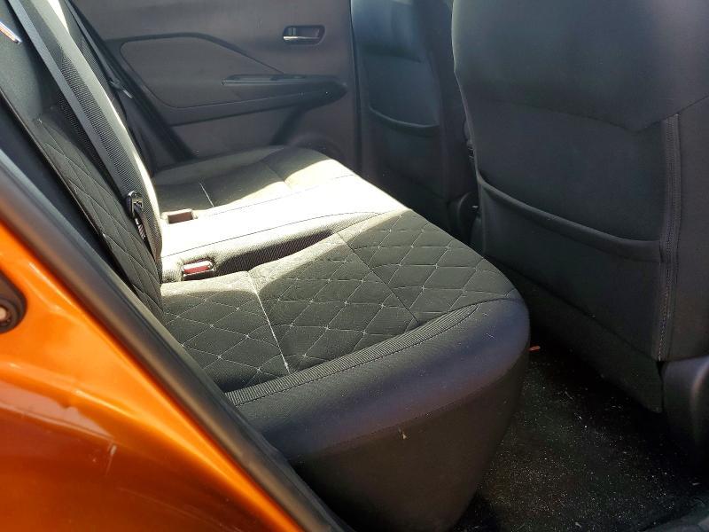2019 Nissan Kicks s