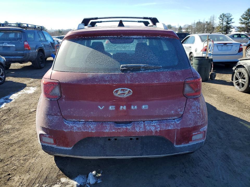 2022 Hyundai Venue sel