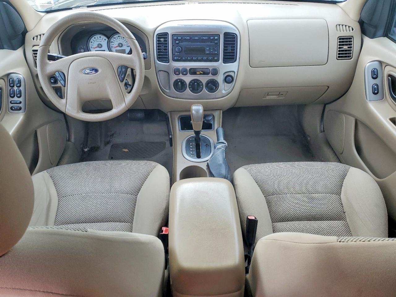 2005 Ford Escape xlt