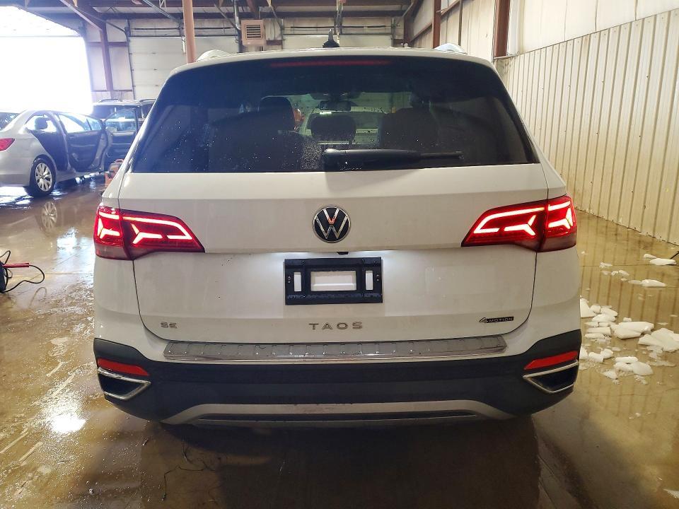2022 Volkswagen Taos se