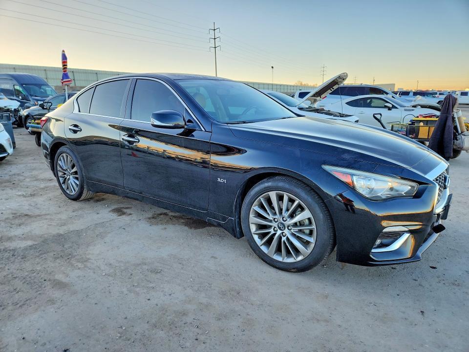 2018 Infiniti Q50 Luxe