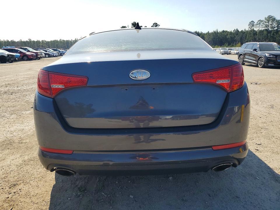 2011 KIA Optima lx