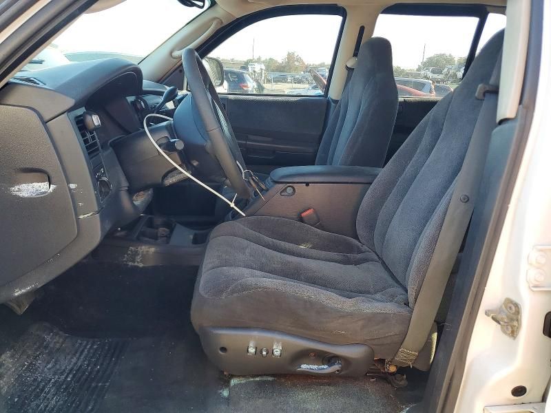 2004 Dodge Dakota Quad Sport