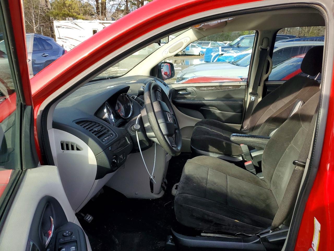 2013 Dodge Grand Caravan se