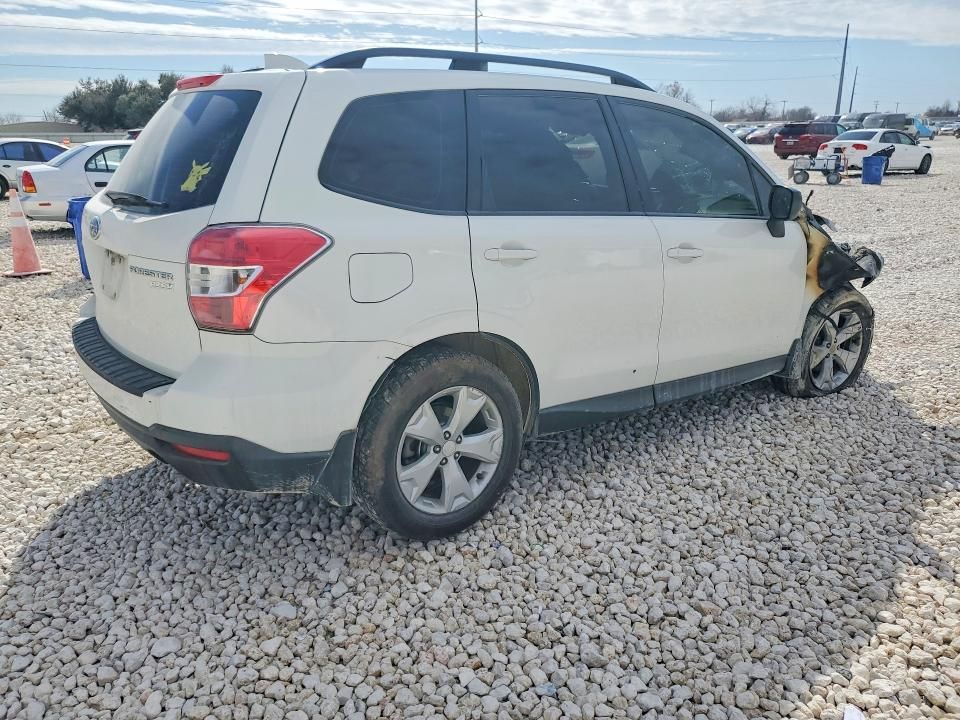 2016 Subaru Forester 2.5i