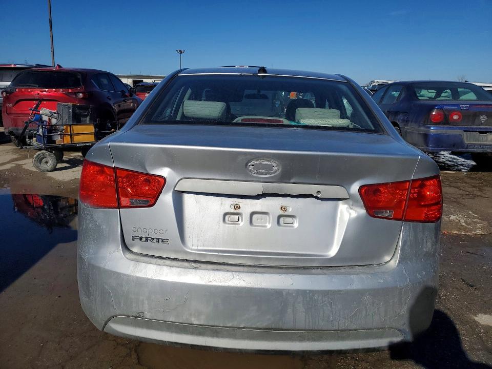 2010 KIA Forte lx
